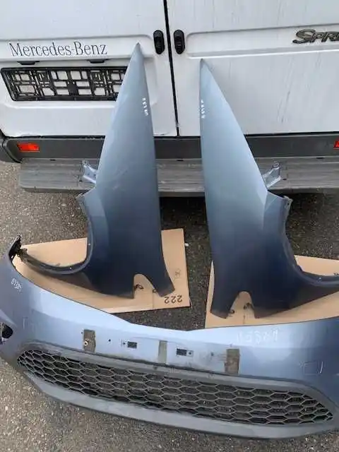 Honda Civic VIII UFO Błotnik Prawy B538M