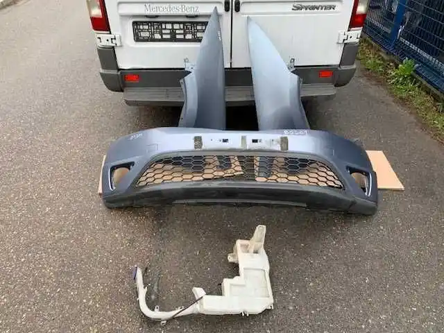 Honda Civic VIII UFO Błotnik Prawy B538M
