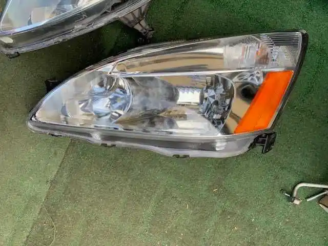 Honda Accord VII USA lampa przód lewa