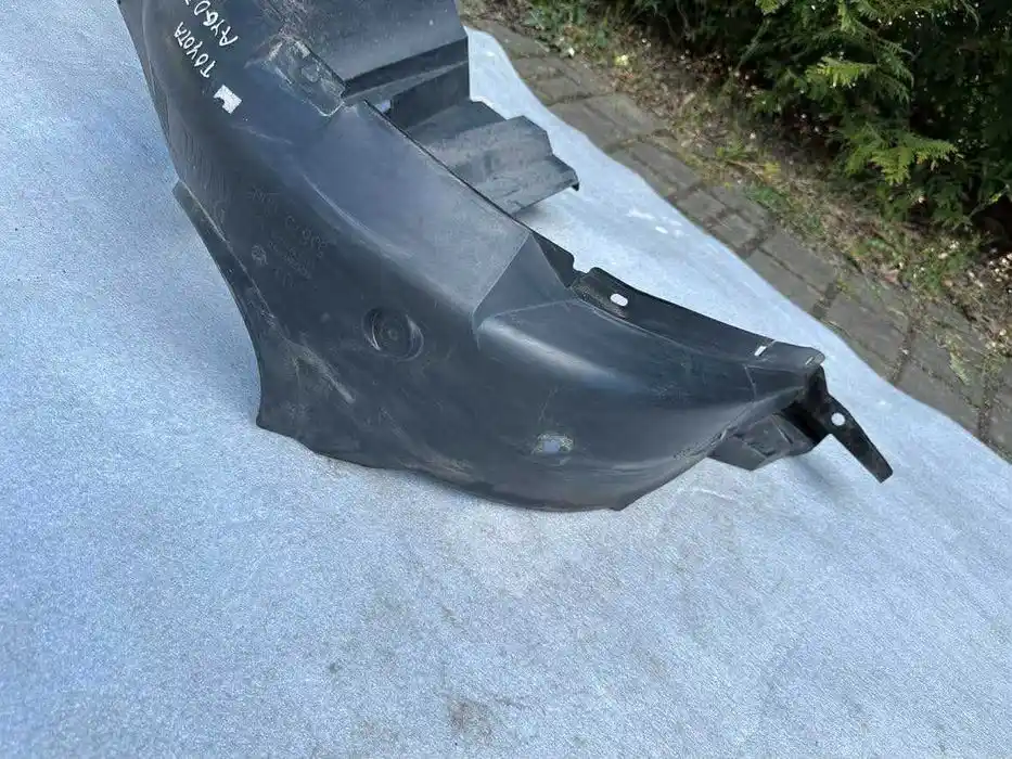 Toyota Aygo II Nadkole Przednie Prawe