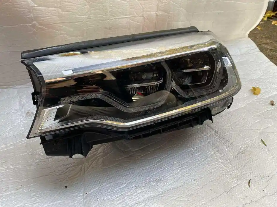 BMW 5 G30 G31 Lampa Przód Przednia Lewa