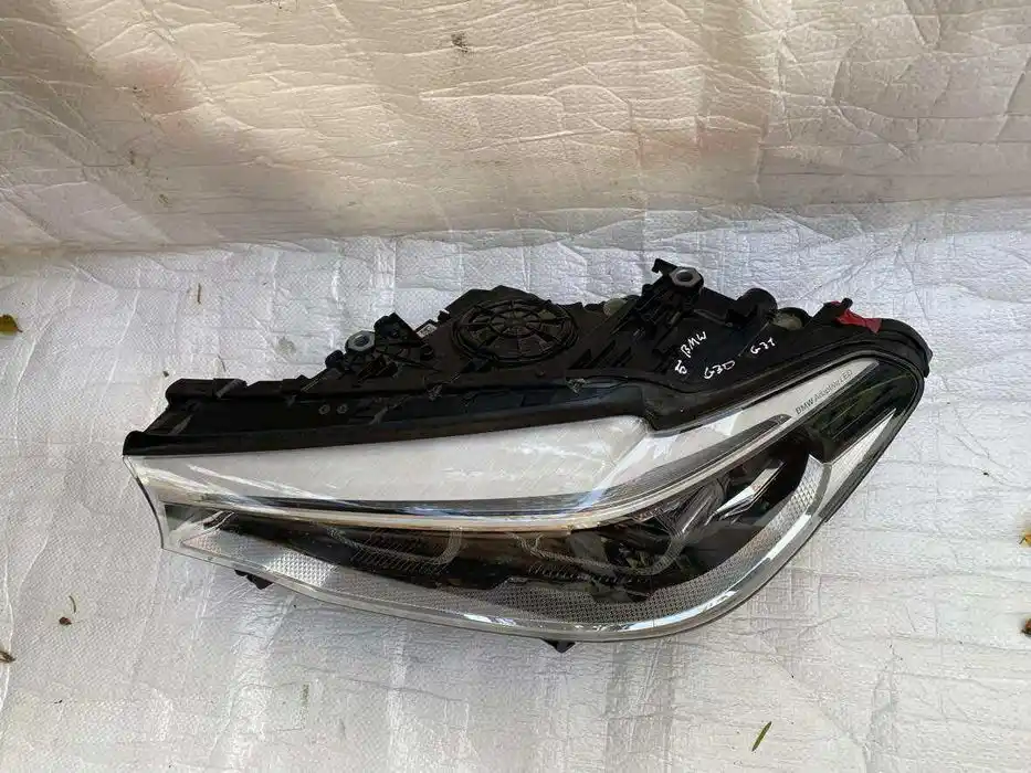 BMW 5 G30 G31 Lampa Przód Przednia Lewa
