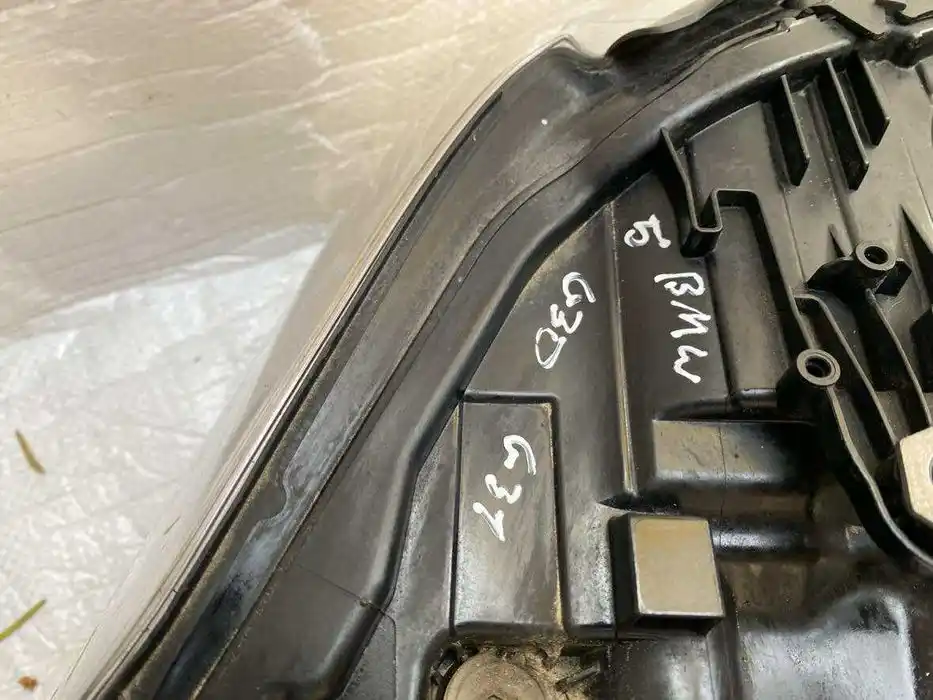 BMW 5 G30 G31 Lampa Przód Przednia Lewa