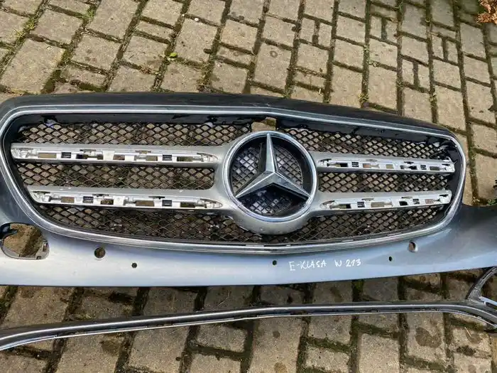 Mercedes E Klasa W213 Zderzak Przód Przedni