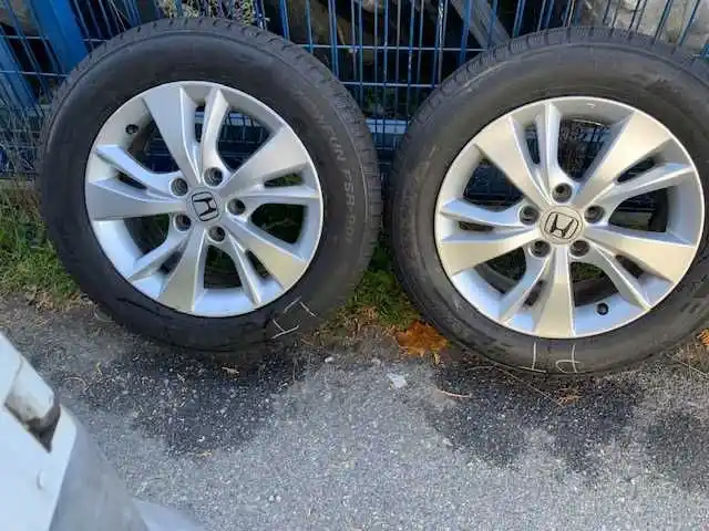 Honda HRV HR-V II  2015 - Koła 16  Zima 215/60/16 Opony 8MM