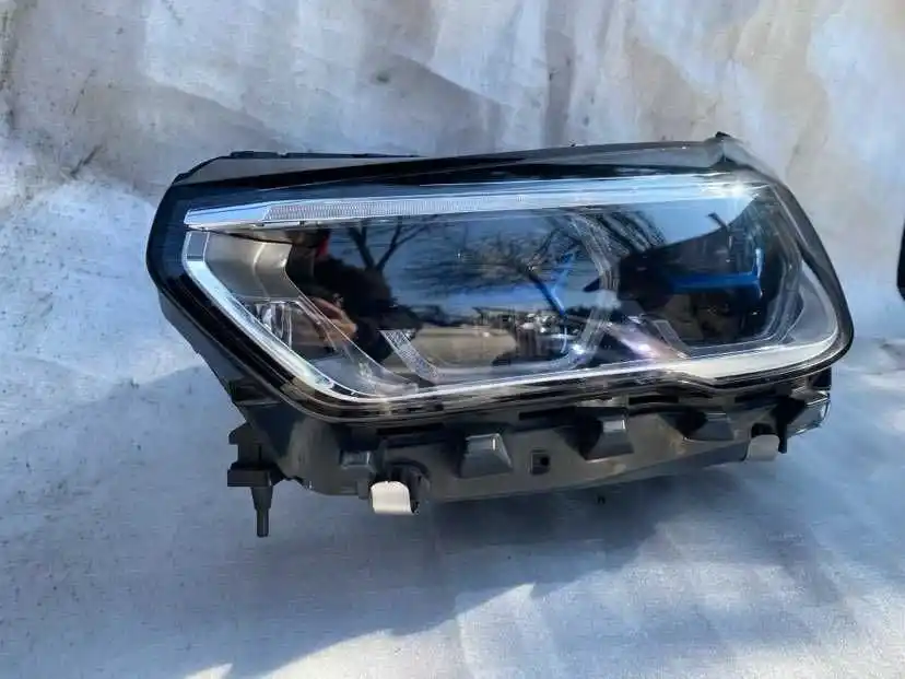 BMW X5 G05 X6 G06 Lampa Przednia Lewa Laser  Ładna