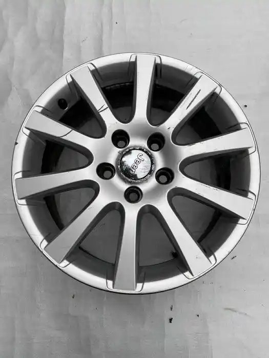 Jeep Grand Cherokee WK2 Pojedyńcza Felga 18