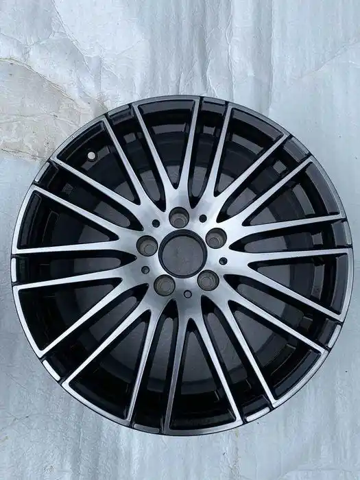 Mercedes C Klasa W206 Pojedyncza Felga 18