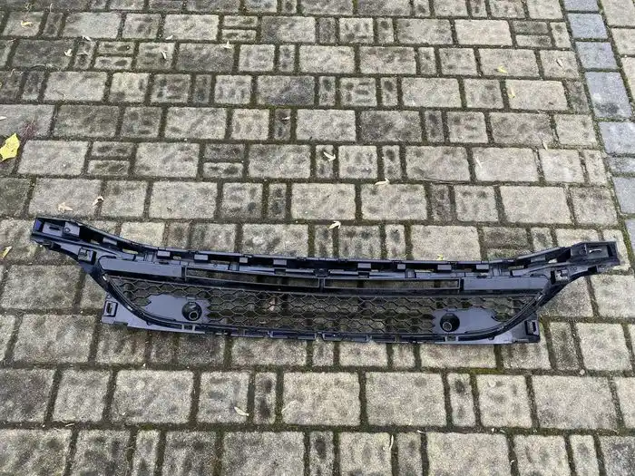 Mercedes S Klasa W223 Kratka Zderzaka