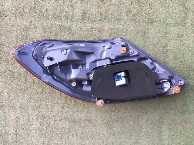 Mercedes C Klasa w205 Lampa Prawa Tył