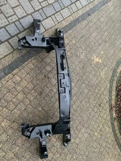 Mercedes Sprinter w907 W910 Zderzak Przedni