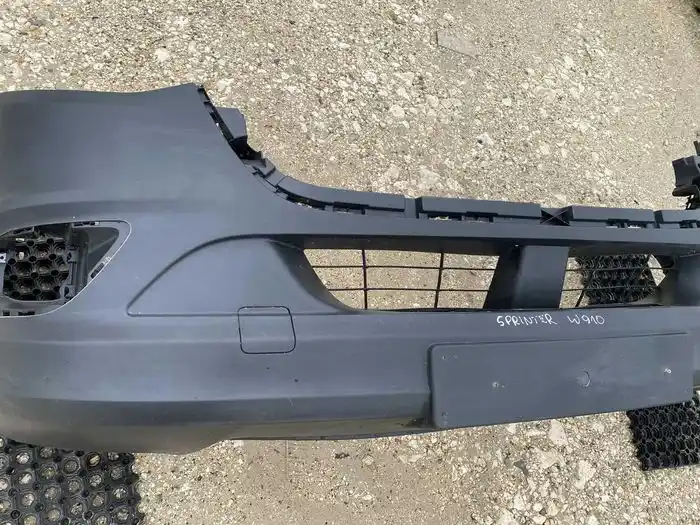 Mercedes Sprinter w907 W910 Zderzak Przedni