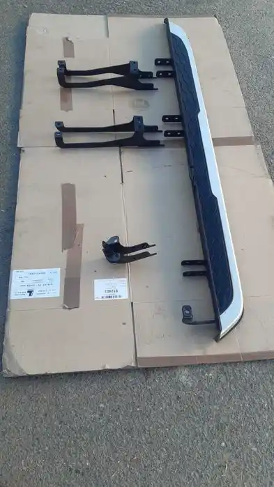Honda CR-V V Stopień Próg KPL OEM