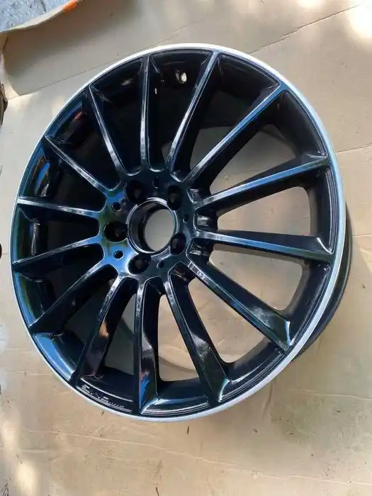 Mercedes CLA C118 Pojedyncza Felga 19