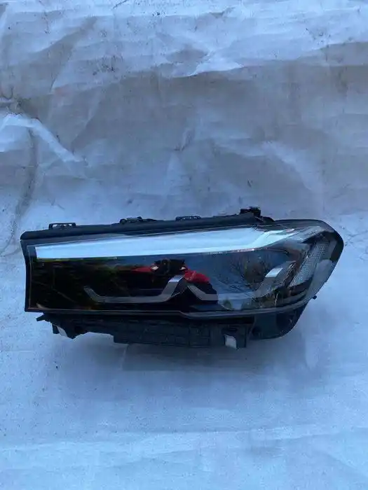 BMW 5 G30 G31 Lampa Przednia Lewa FULL LED Adaptive