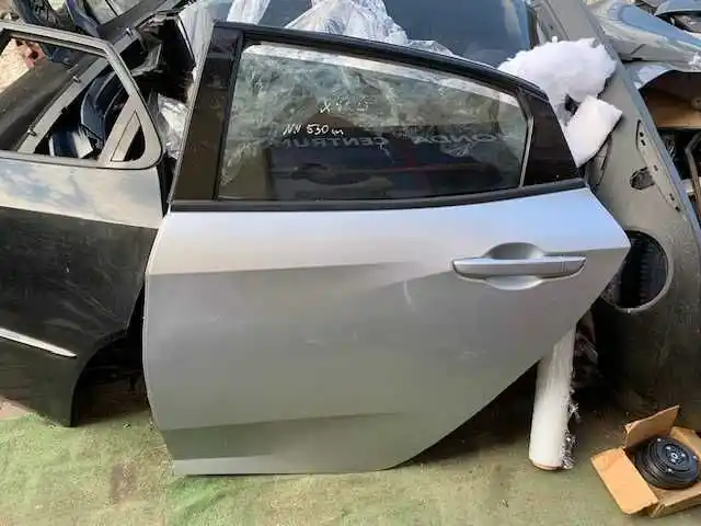 Honda civic x 2017- Drzwi lewy tył nh530m