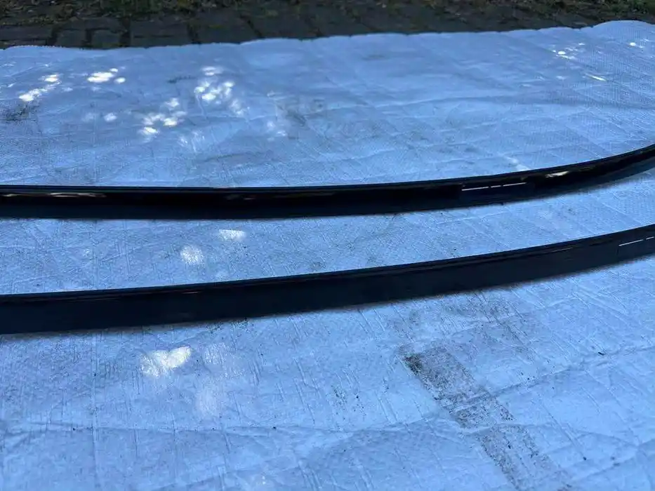 Mercedes C klasa W205 Listwa Dachowa Lewa
