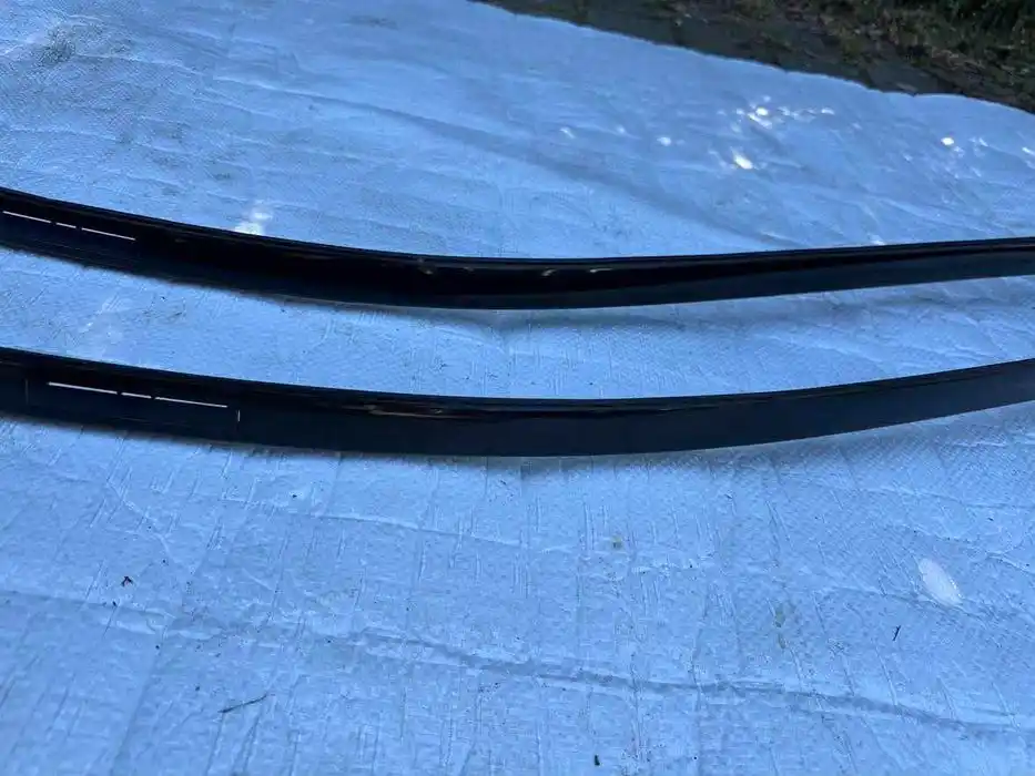Mercedes C klasa W205 Listwa Dachowa Lewa
