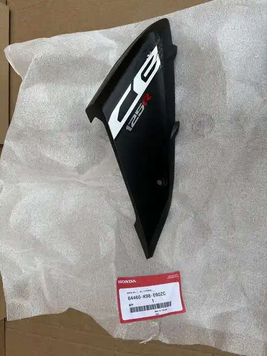 Honda CB 125 Osłona Boczna Lewa OEM