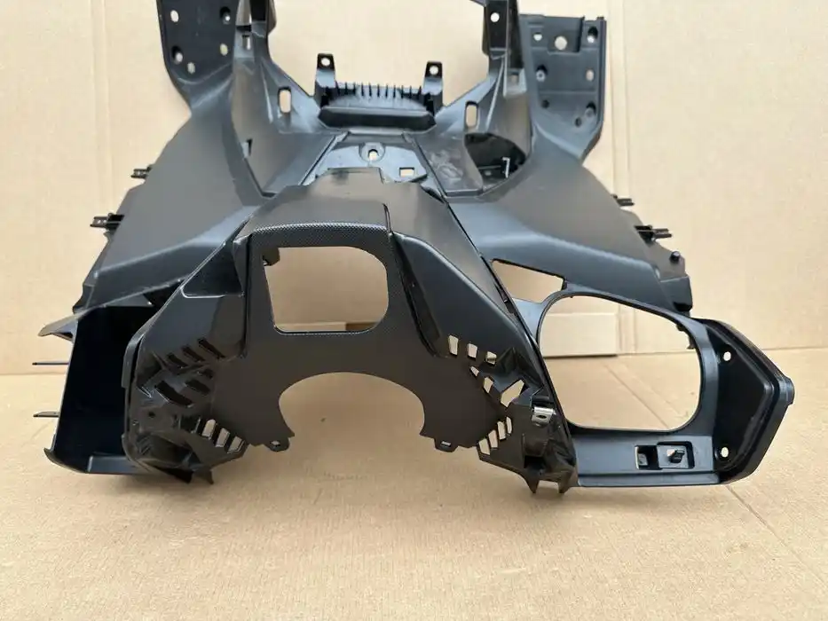 Honda NSS 125 Forza Kokpit Osłona Kolan OEM