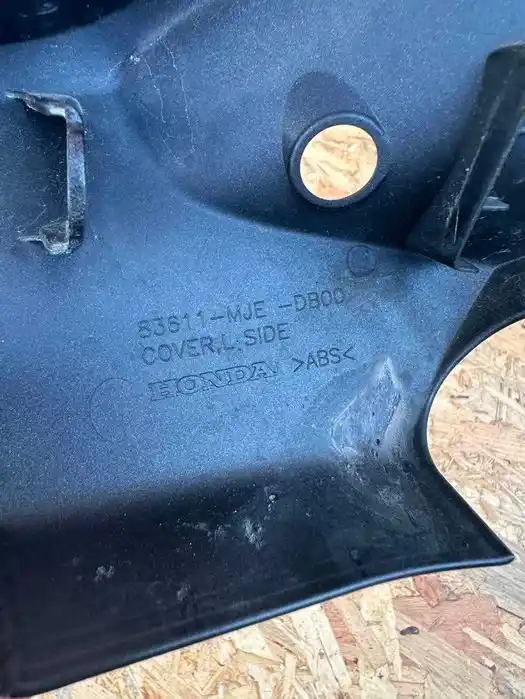 Honda CBR 650 Osłona Owiewka Pod Kanapą OEM