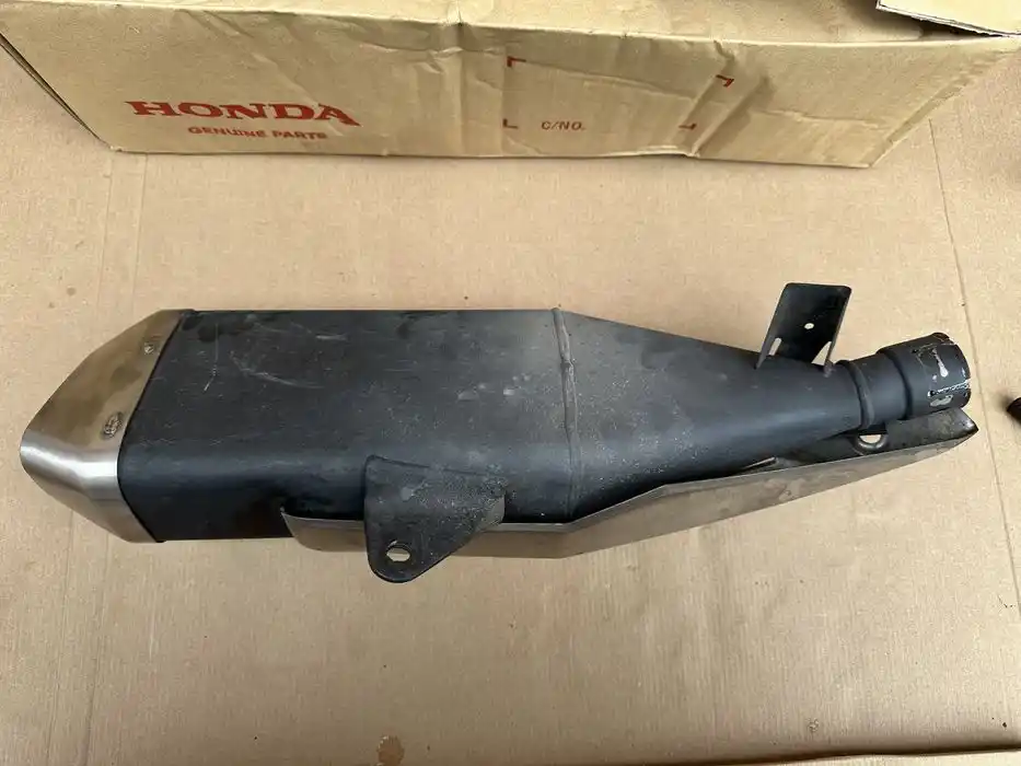 Honda NC 750X  Tłumik Wydech OEM