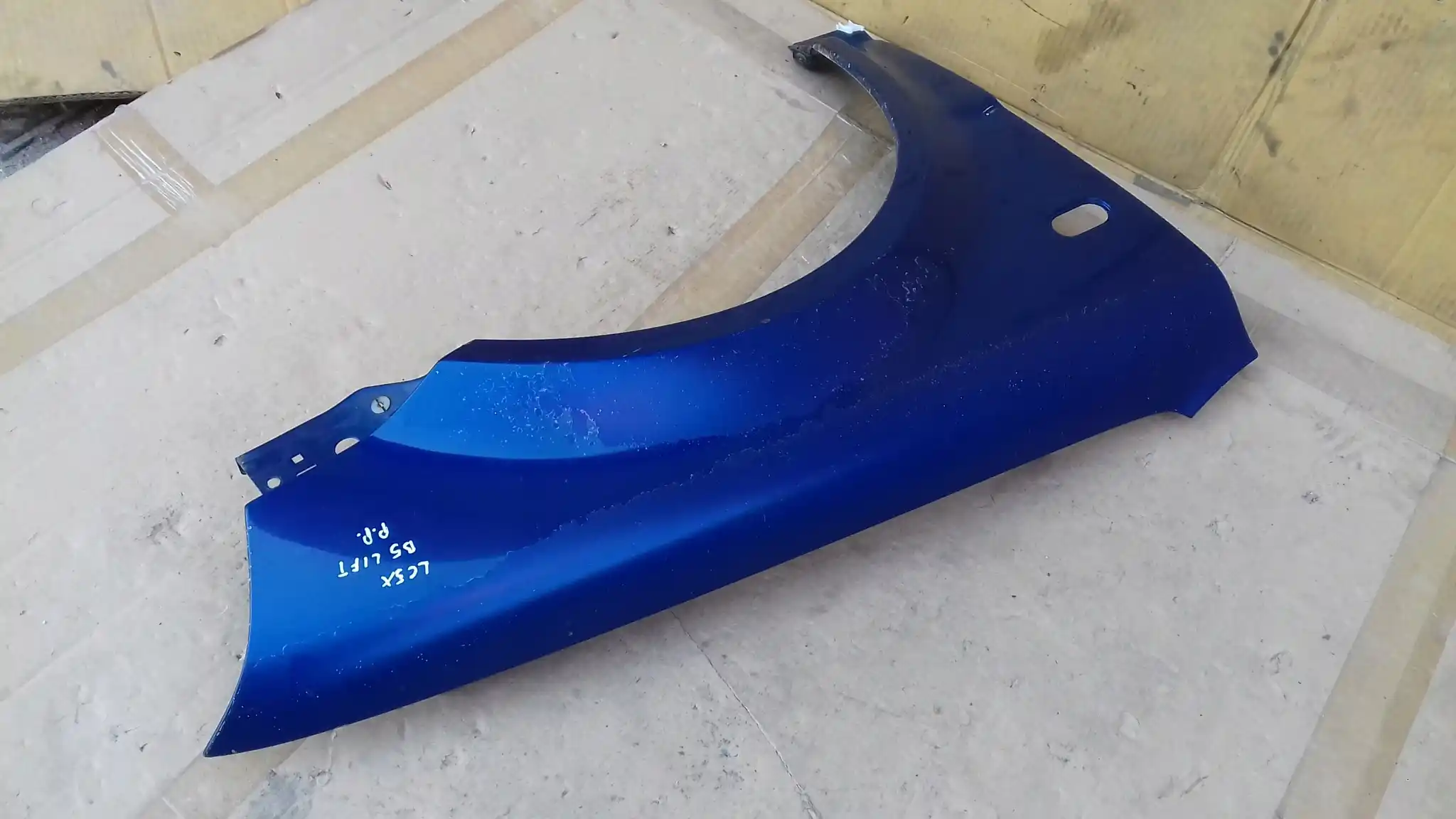 BŁOTNIK PRAWY PRZÓD PRZEDNI VW PASSAT B5 LIFT 00-