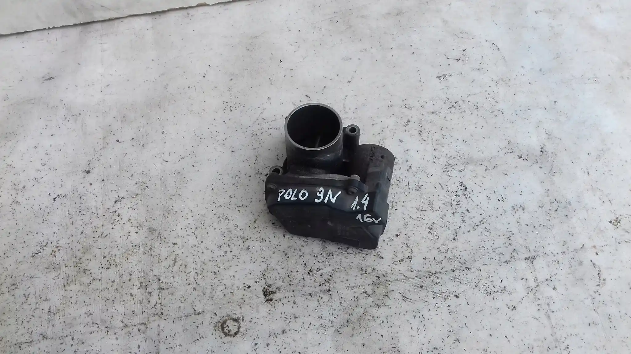 PRZEPUSTNICA 03C133062B VW POLO IV 9N 1.4 16V 05-09 AUDI SEAT SKODA
