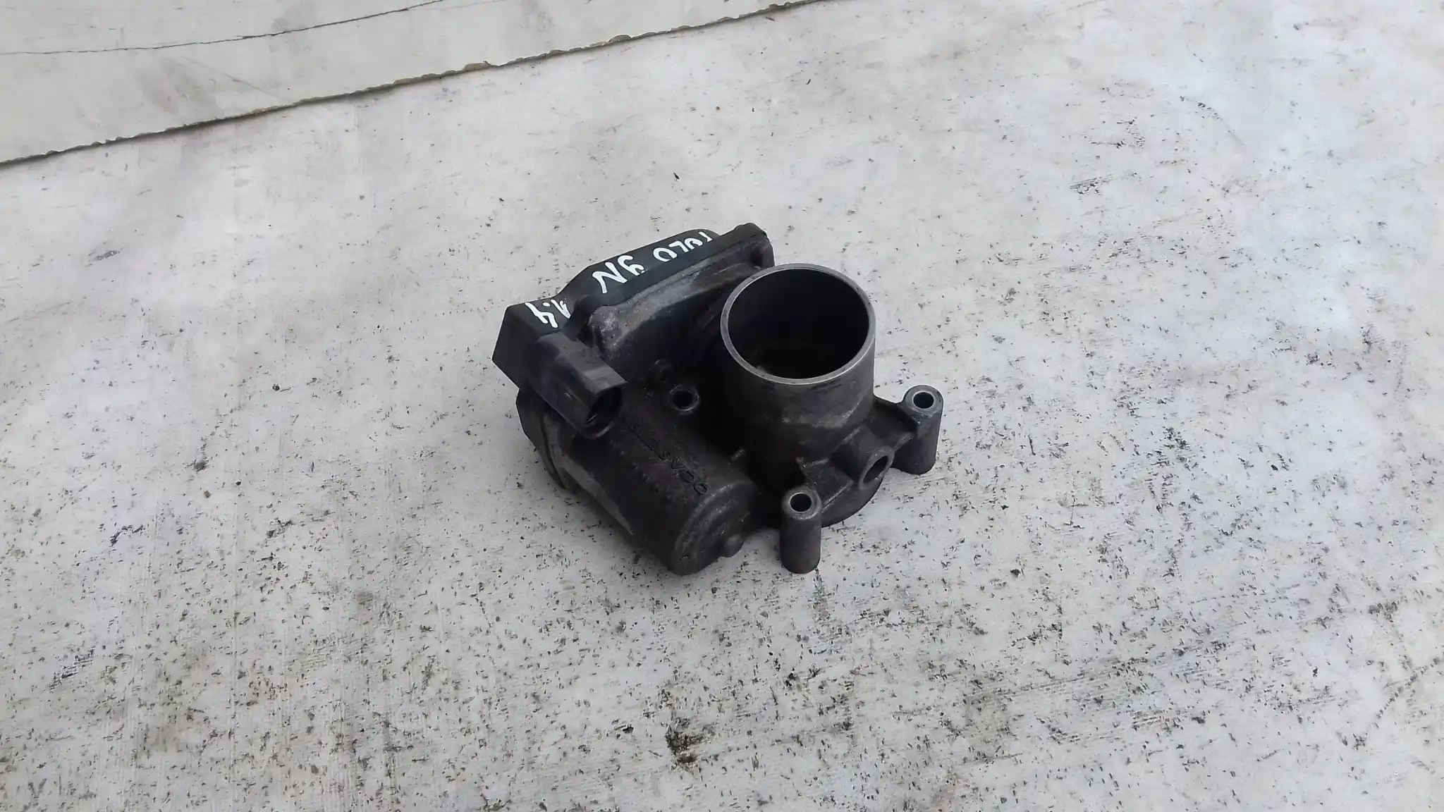 PRZEPUSTNICA 03C133062B VW POLO IV 9N 1.4 16V 05-09 AUDI SEAT SKODA