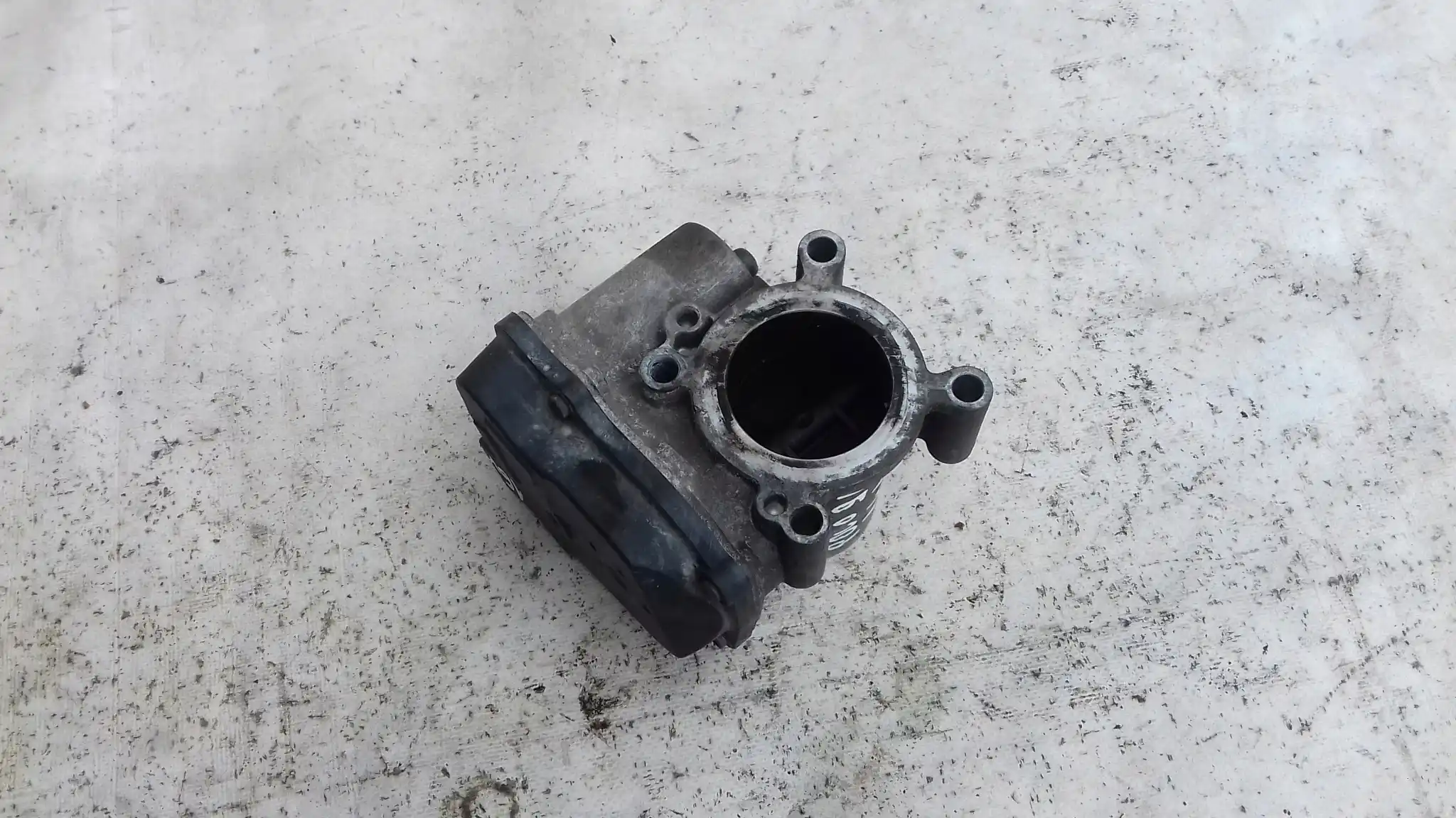 PRZEPUSTNICA 03C133062B VW POLO IV 9N 1.4 16V 05-09 AUDI SEAT SKODA