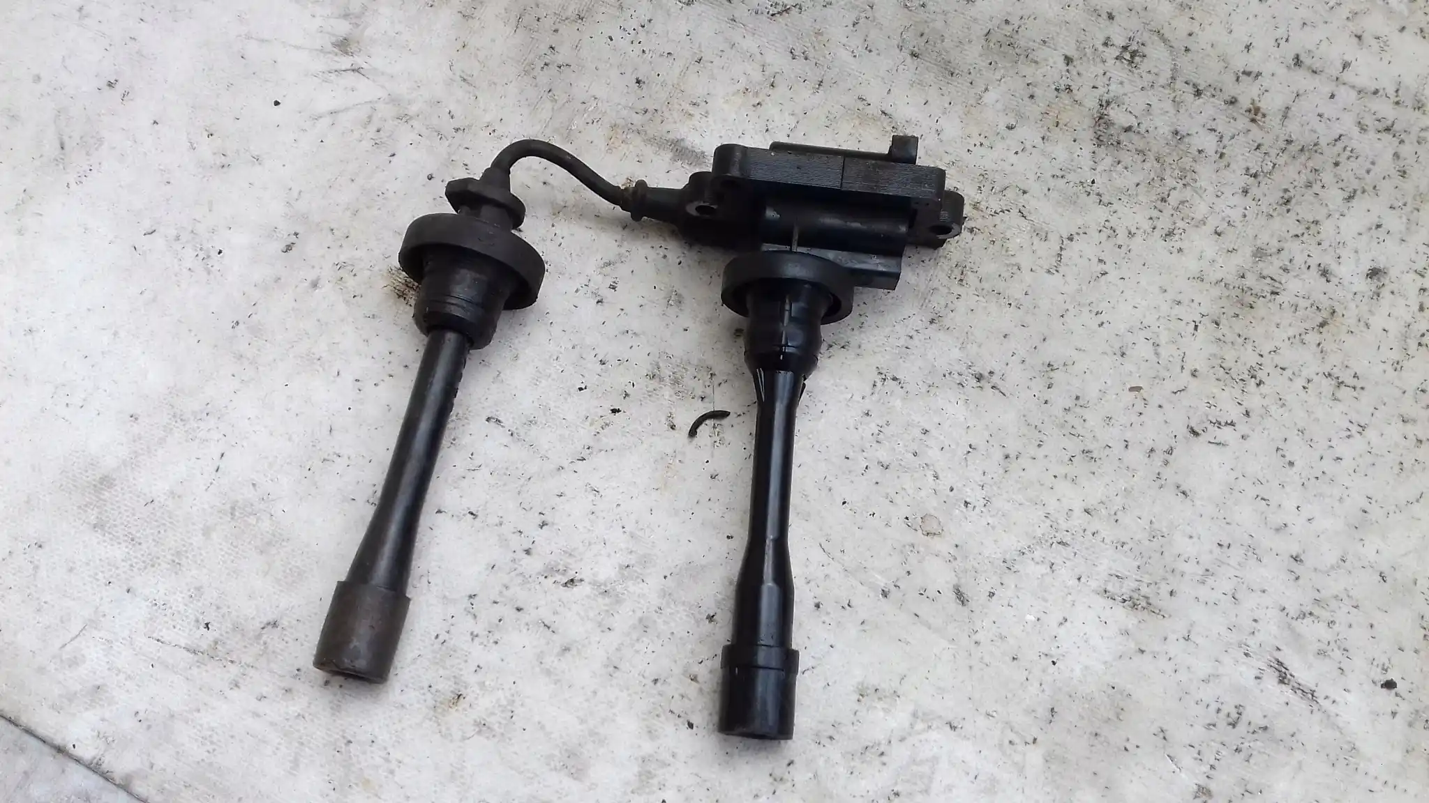 CEWKA ZAPŁONOWA MD362907 MITSHUBISHI CARISMA 1.6 16V
