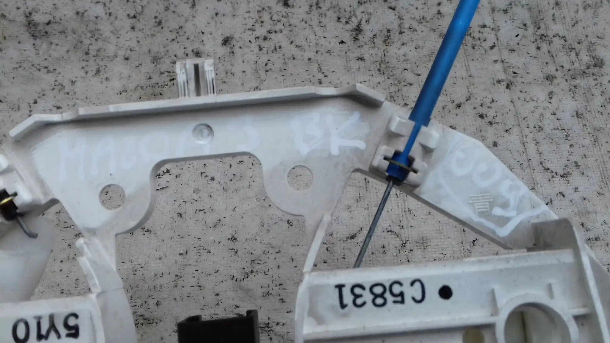 PANEL STEROWANIA NAWIEWEM KLIMATYZACJĄ MAZDA 3 BK HB 03-