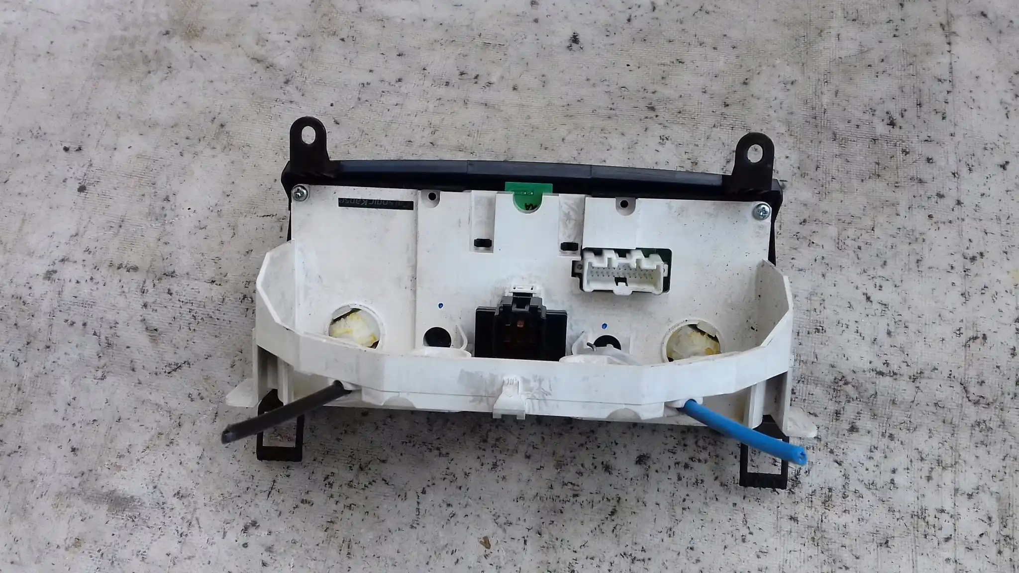 PANEL STEROWANIA NAWIEWEM KLIMATYZACJĄ MAZDA 3 BK HB 03-