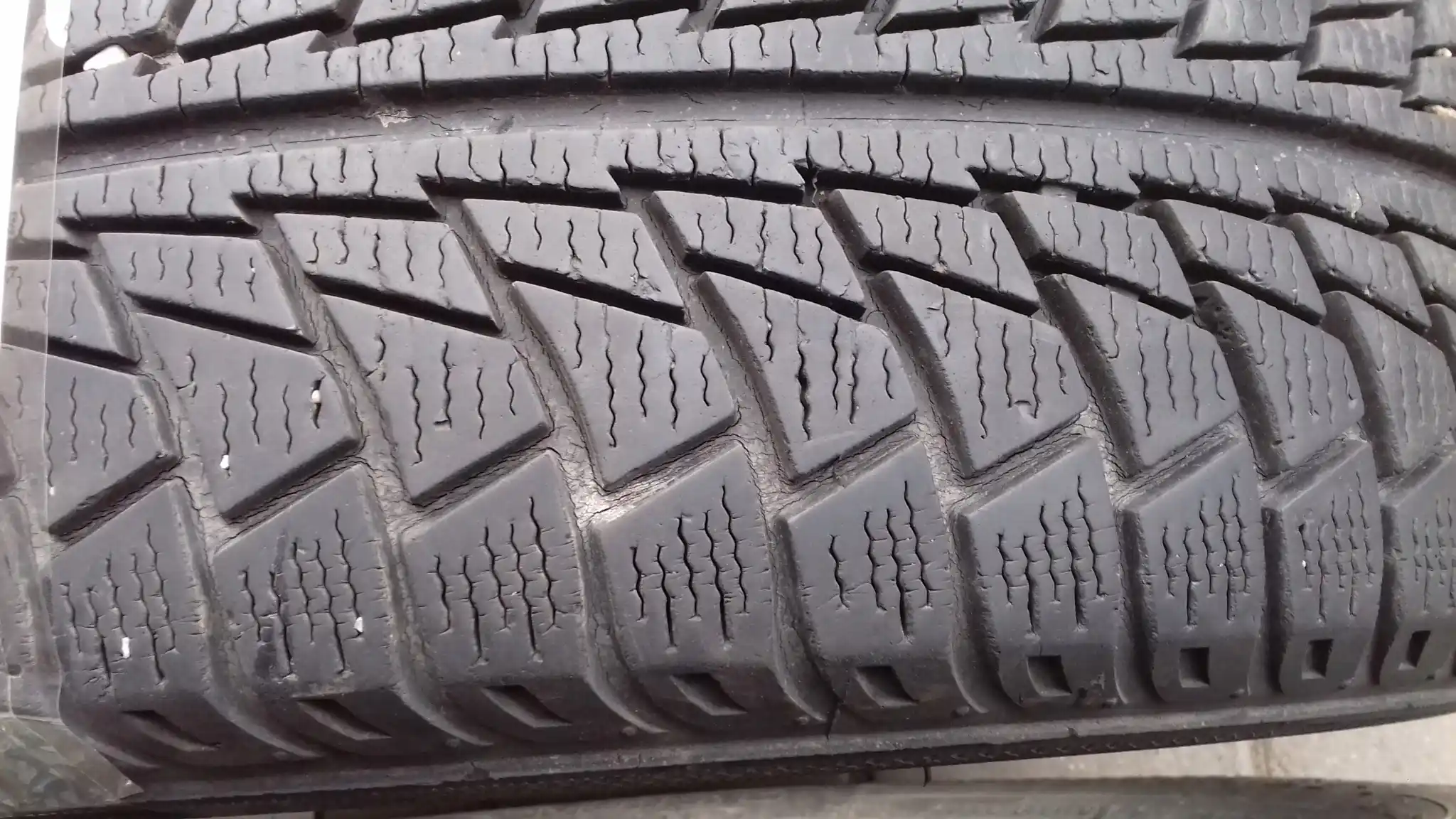 OPONY ZIMOWE NANKANG SNOW VIVA 9V-1 185/65/14'' 86T