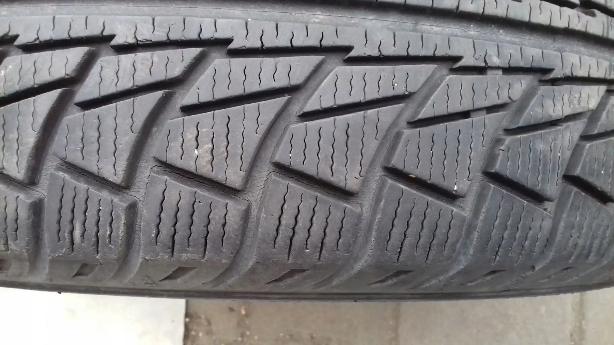 OPONY ZIMOWE NANKANG SNOW VIVA 9V-1 185/65/14'' 86T