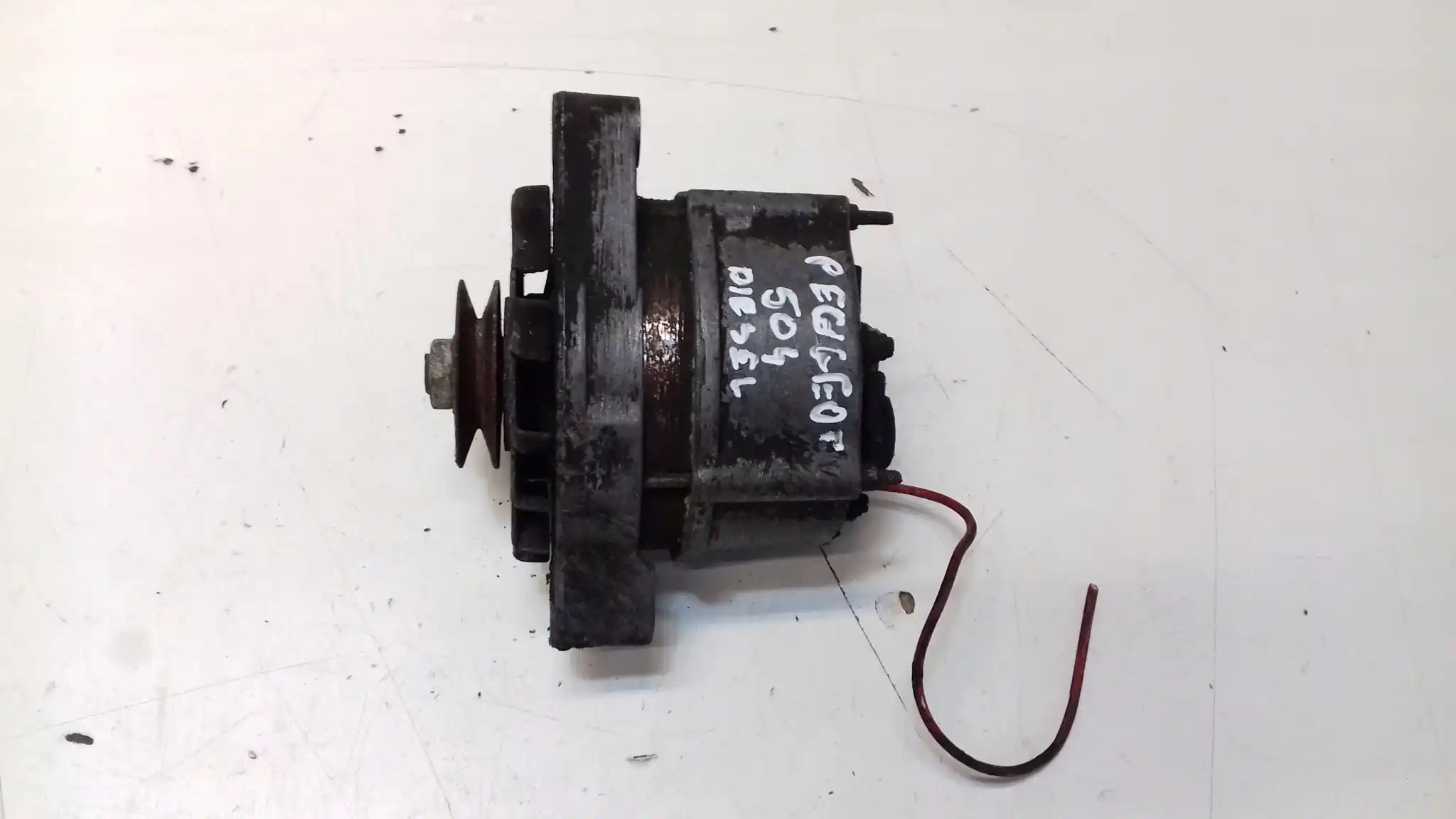 ALTERNATOR 0120489393 PEUGEOT 504 DIESEL