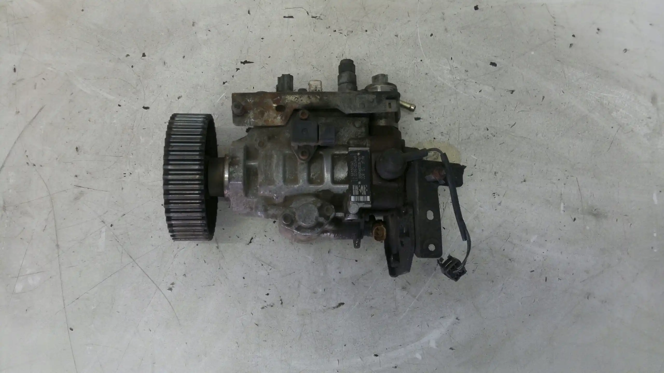 POMPA WTRYSKOWA 09650050207 MAZDA 323F BJ 2.0 DITD