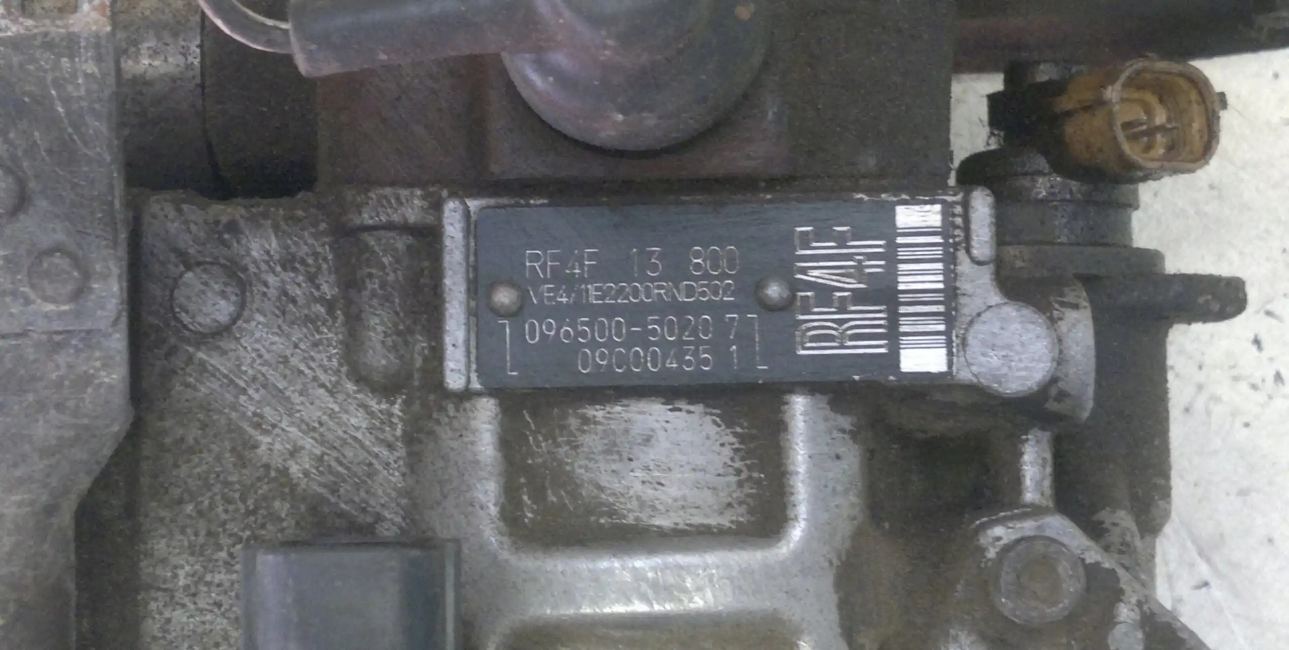 POMPA WTRYSKOWA 09650050207 MAZDA 323F BJ 2.0 DITD