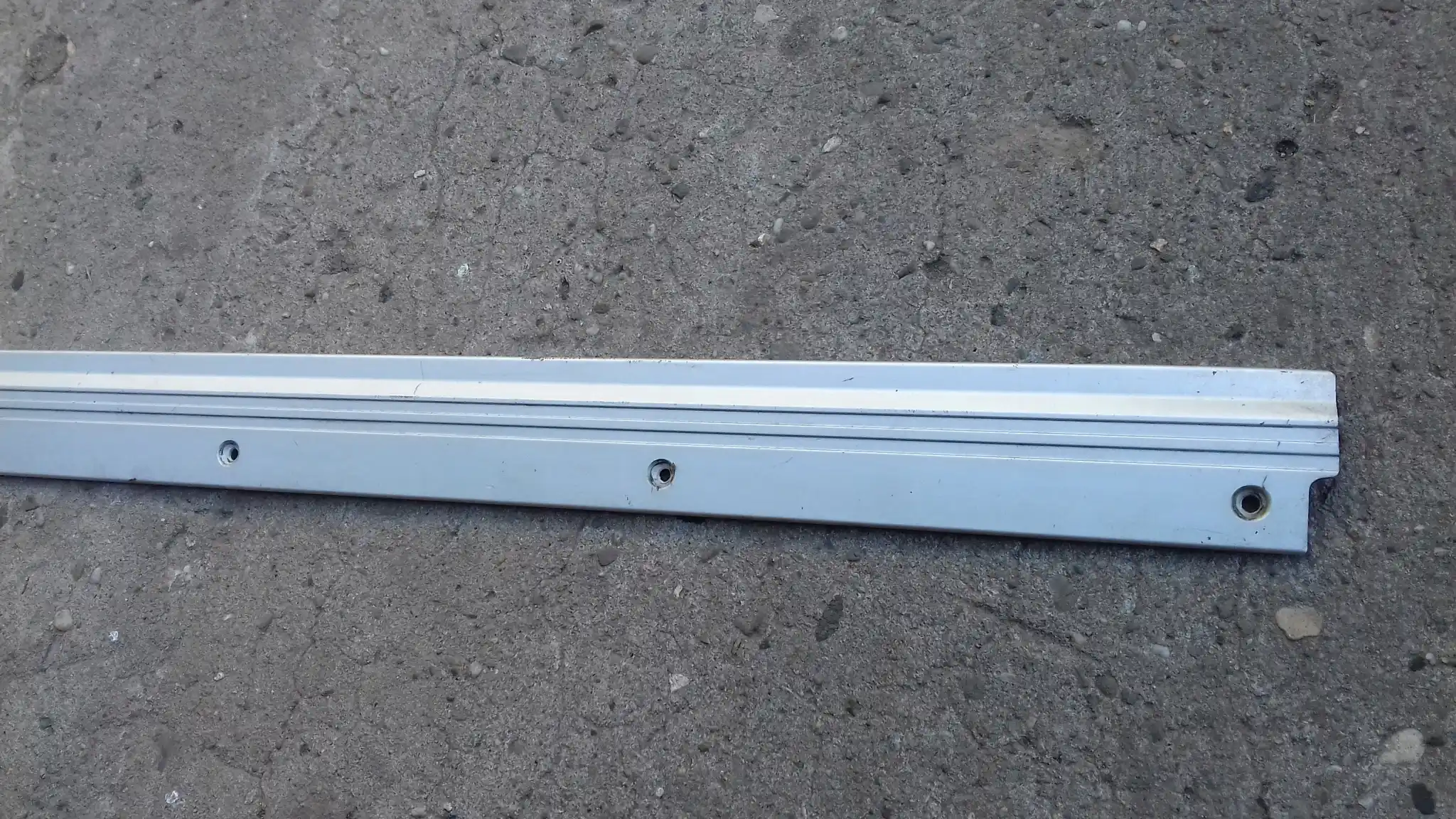 OSŁONA LISTWA PANEL KLAPY TYŁ FORD RANGER II 06-