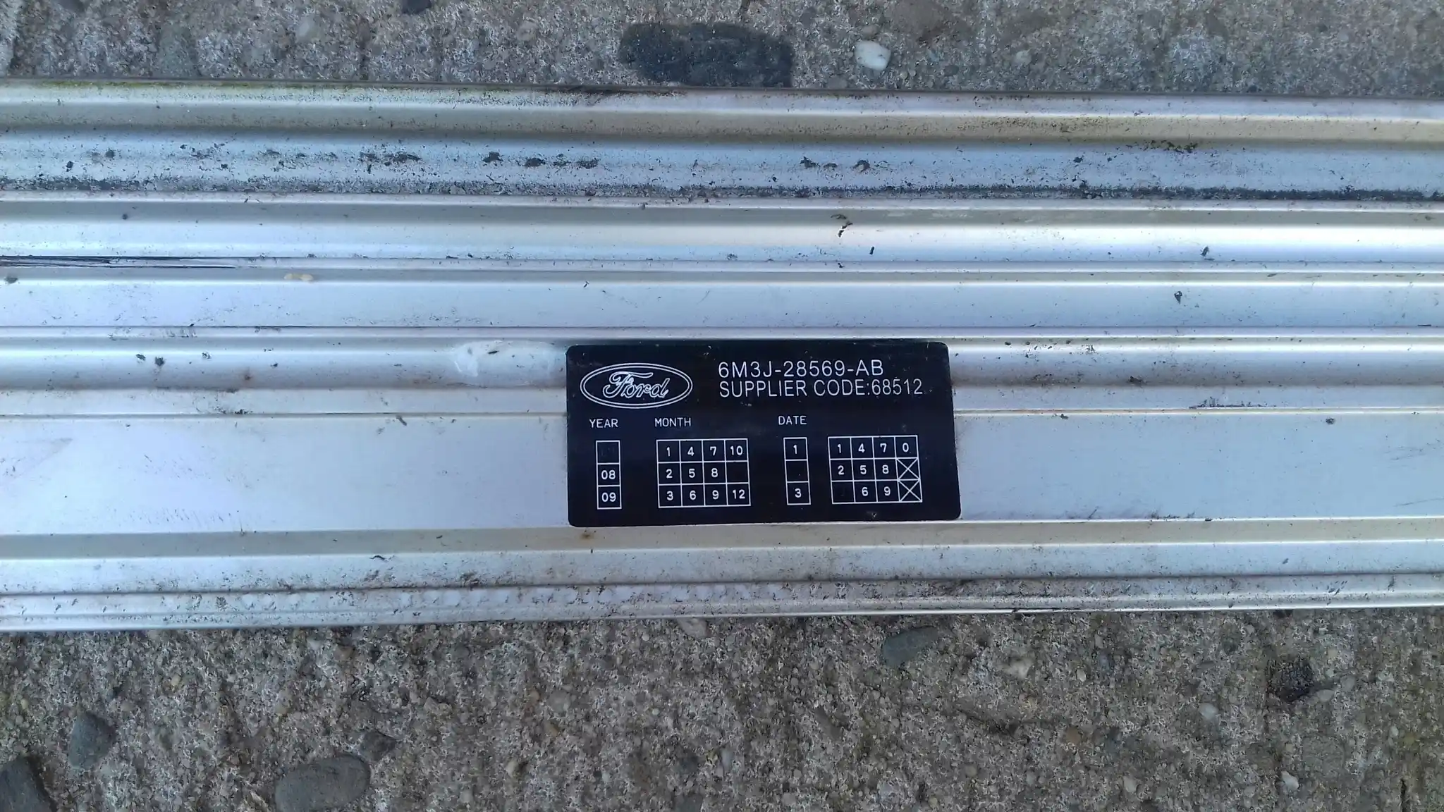 OSŁONA LISTWA PANEL KLAPY TYŁ FORD RANGER II 06-