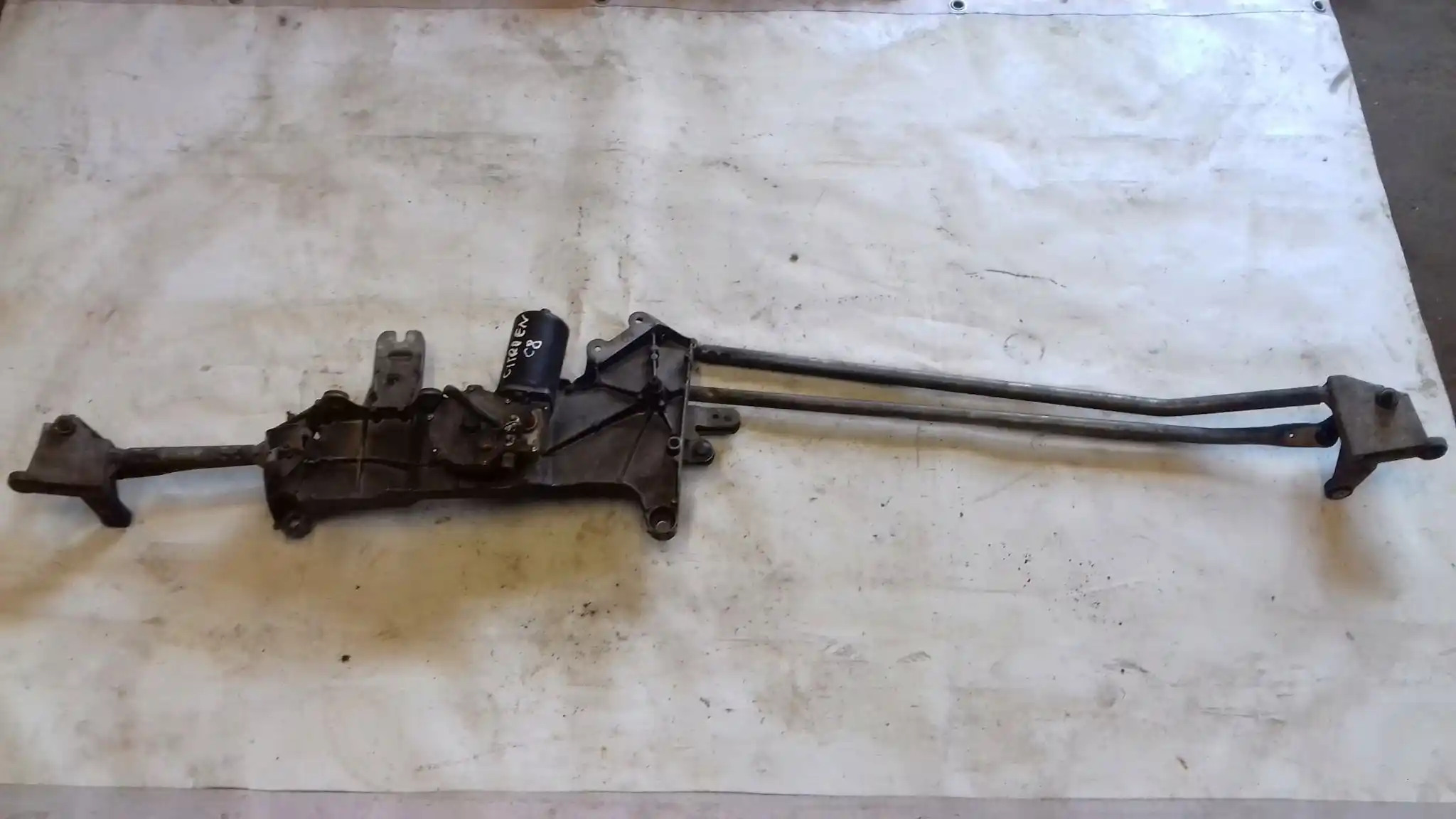 MECHANIZM SILNICZEK WYCIERACZEK PRZÓD CITROEN C8 02-08