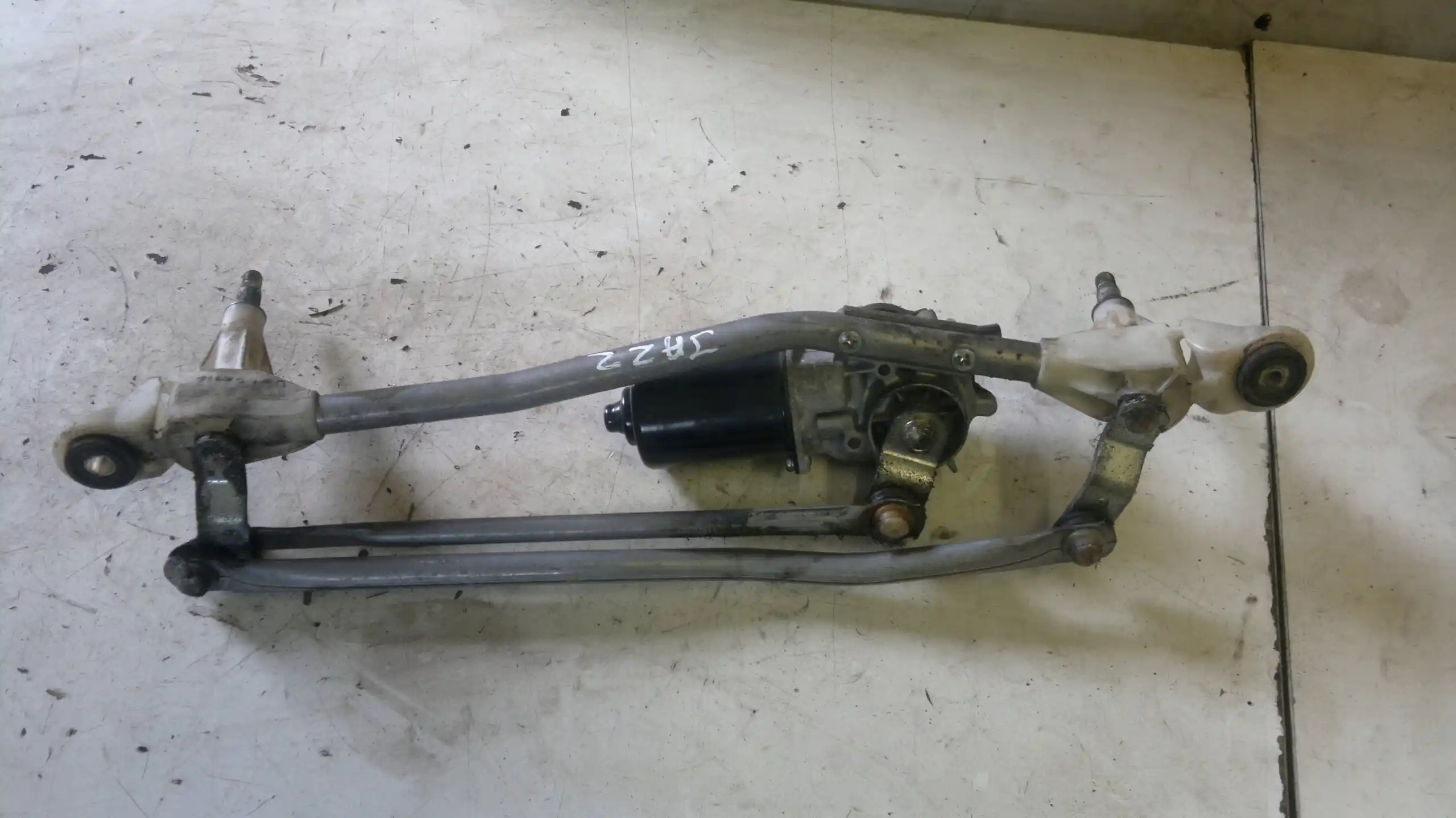 MECHANIZM SILNICZEK WYCIERACZEK HONDA JAZZ 02-08