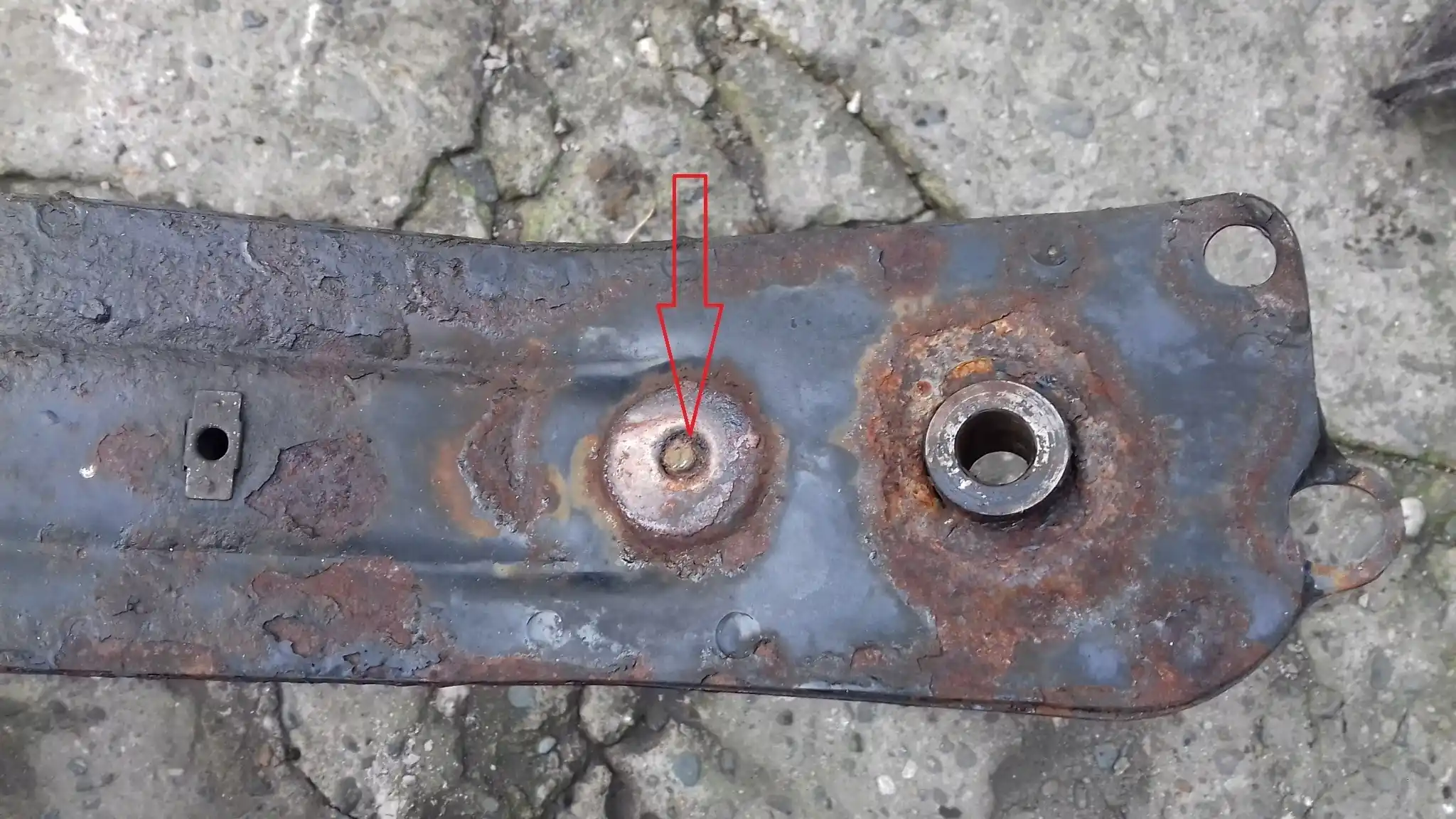 SANKI KOŁYSKA WÓZEK PRZÓD CITROEN C8 02-