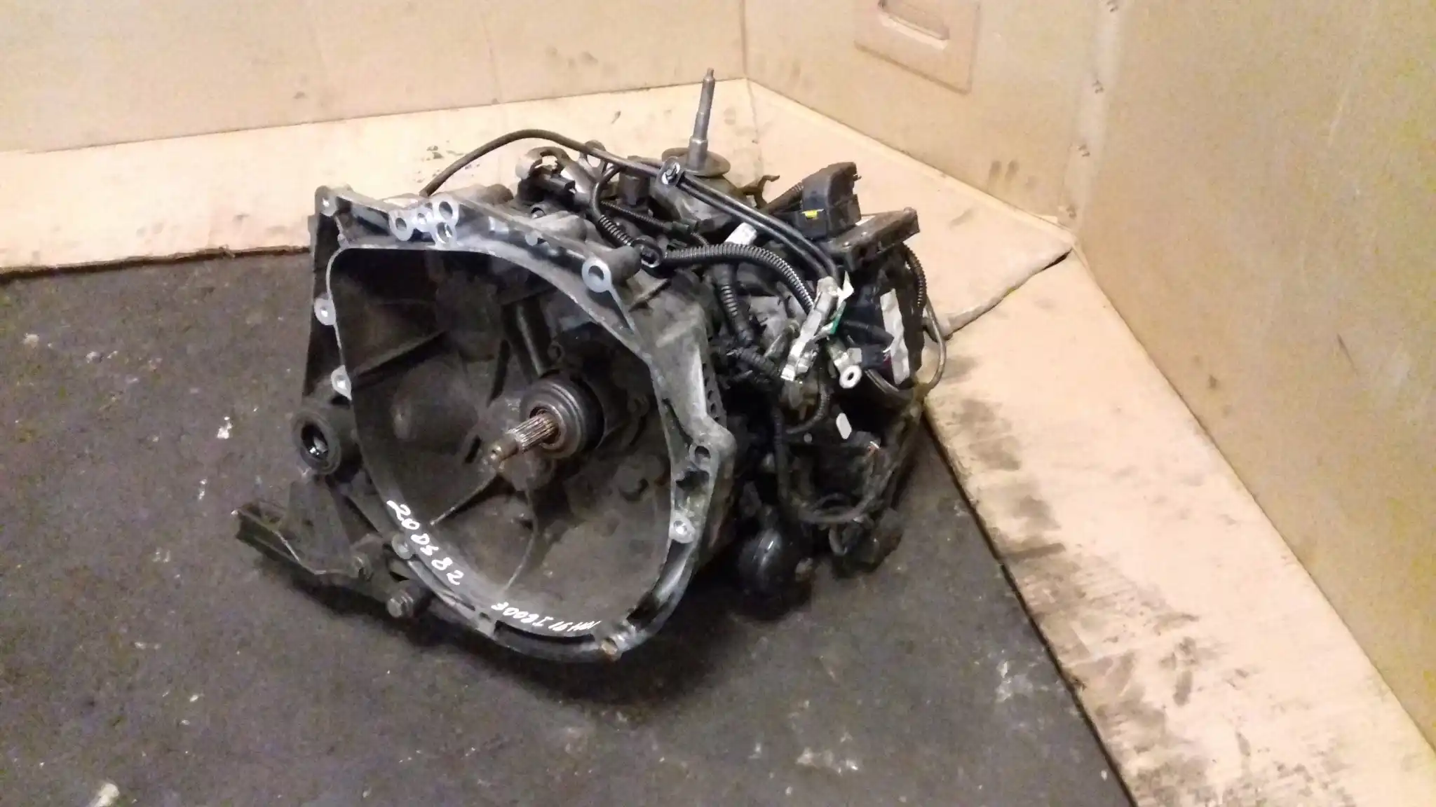 SKRZYNIA BIEGÓW KOMPLETNA 20DS82 PEUGEOT 3008 1.6 HDI 10-