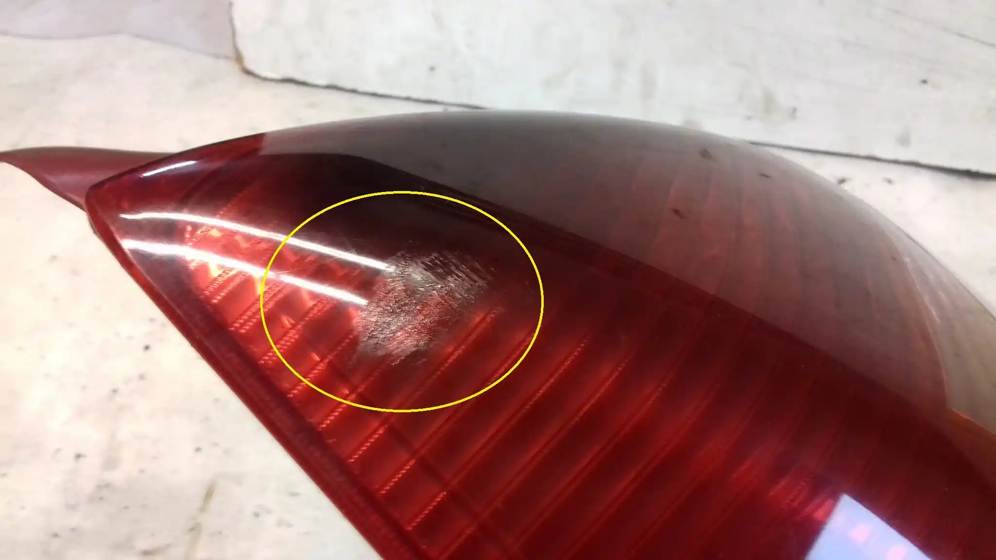 LAMPA LEWY TYŁ TYLNA CITROEN C2 03-05