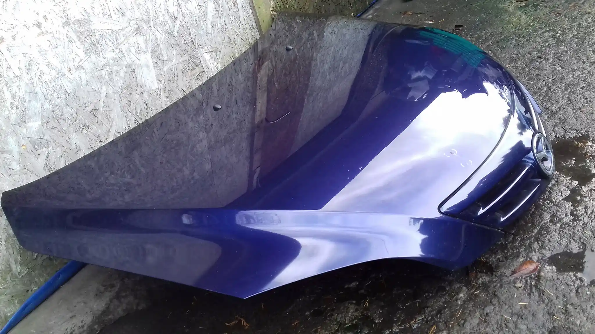 MASKA POKRYWA SILNIKA GRILL ATRAPA MAZDA 3 I BK 03-06 HB SPORT 25E