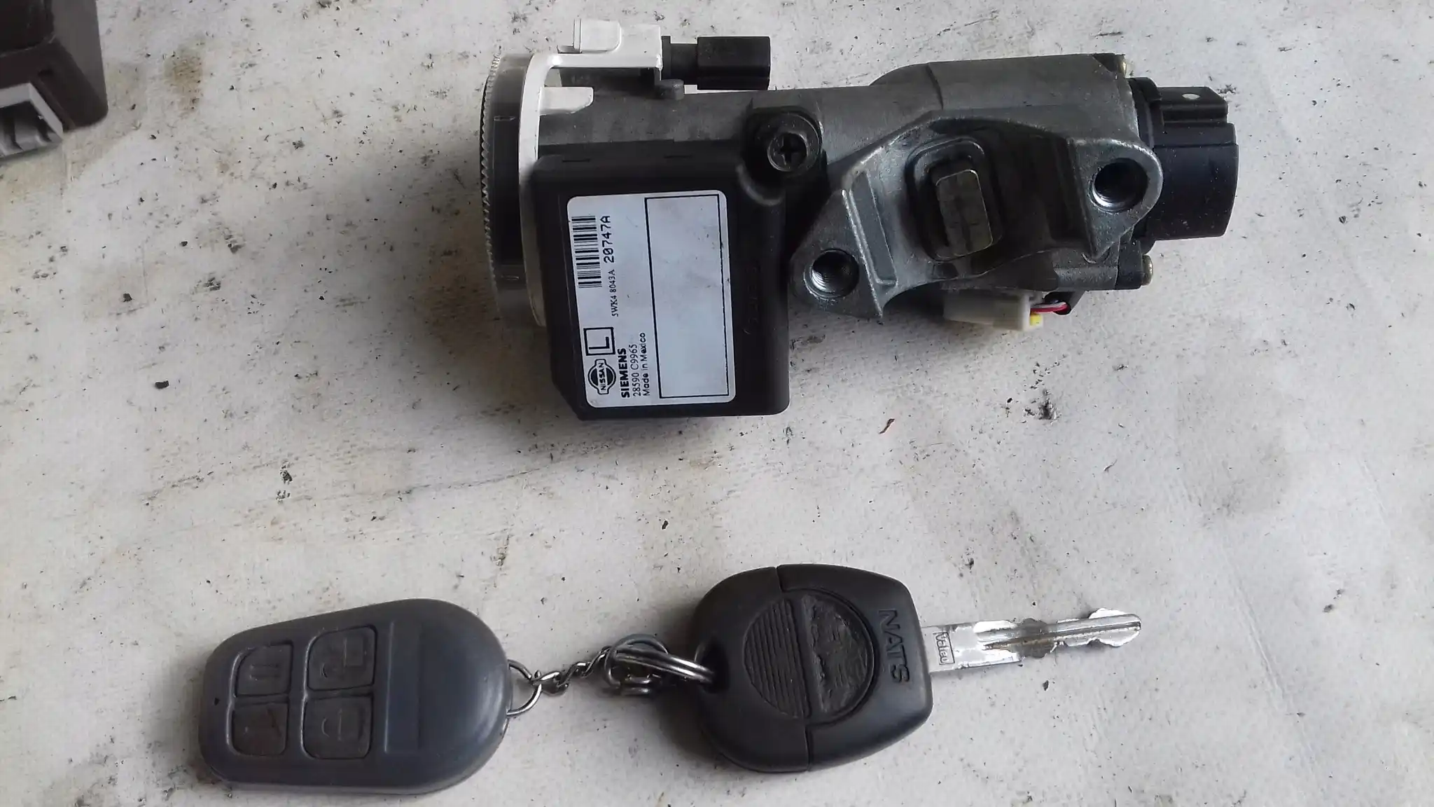 KOMPUTER MEC30010 C21Z27 ZESTAW IMMO NISSAN PRIMERA P12 1.6 16V 02-