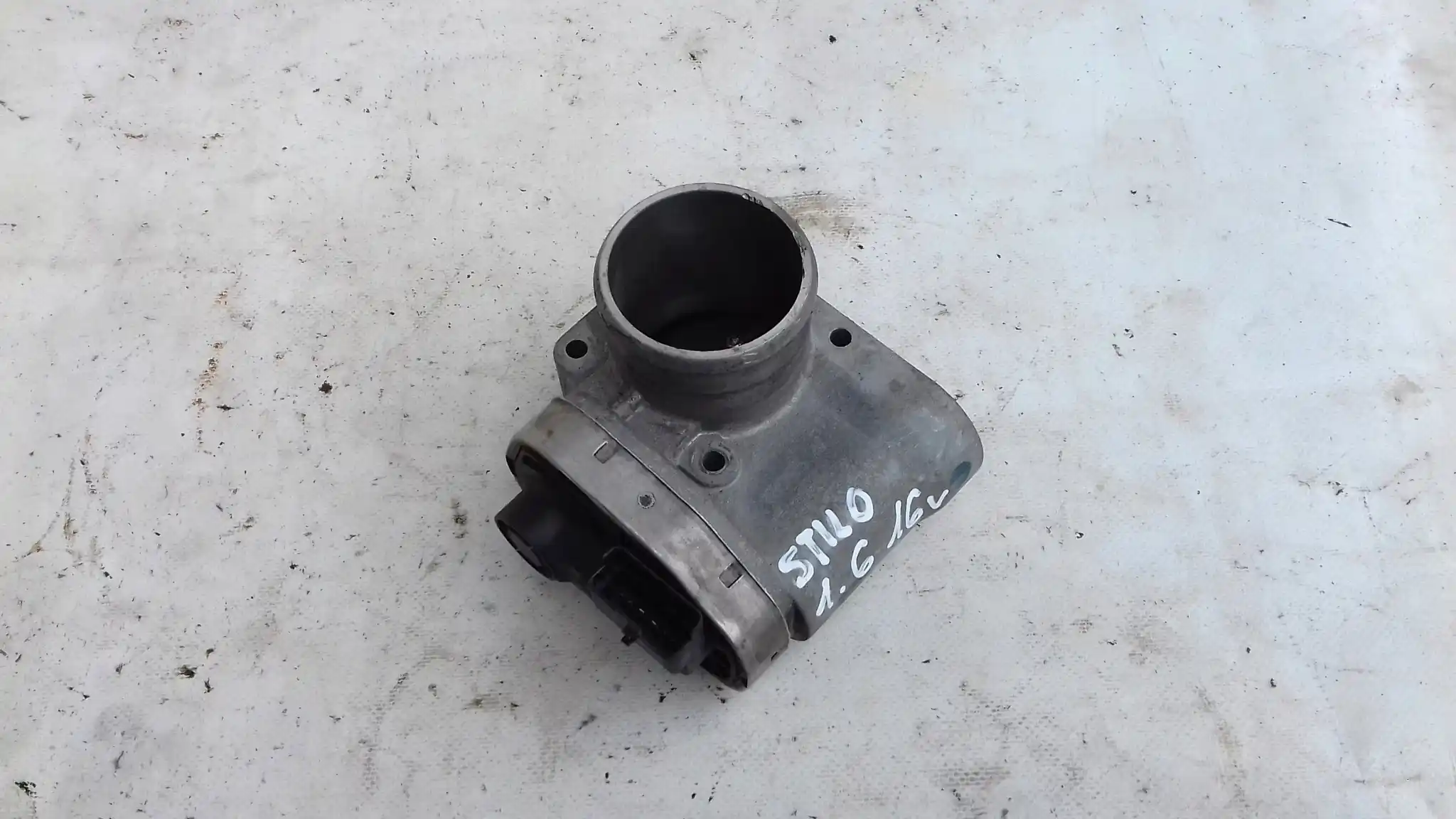 PRZEPUSTNICA 48SMF5/A FIAT STILO 1.6 16V 01-