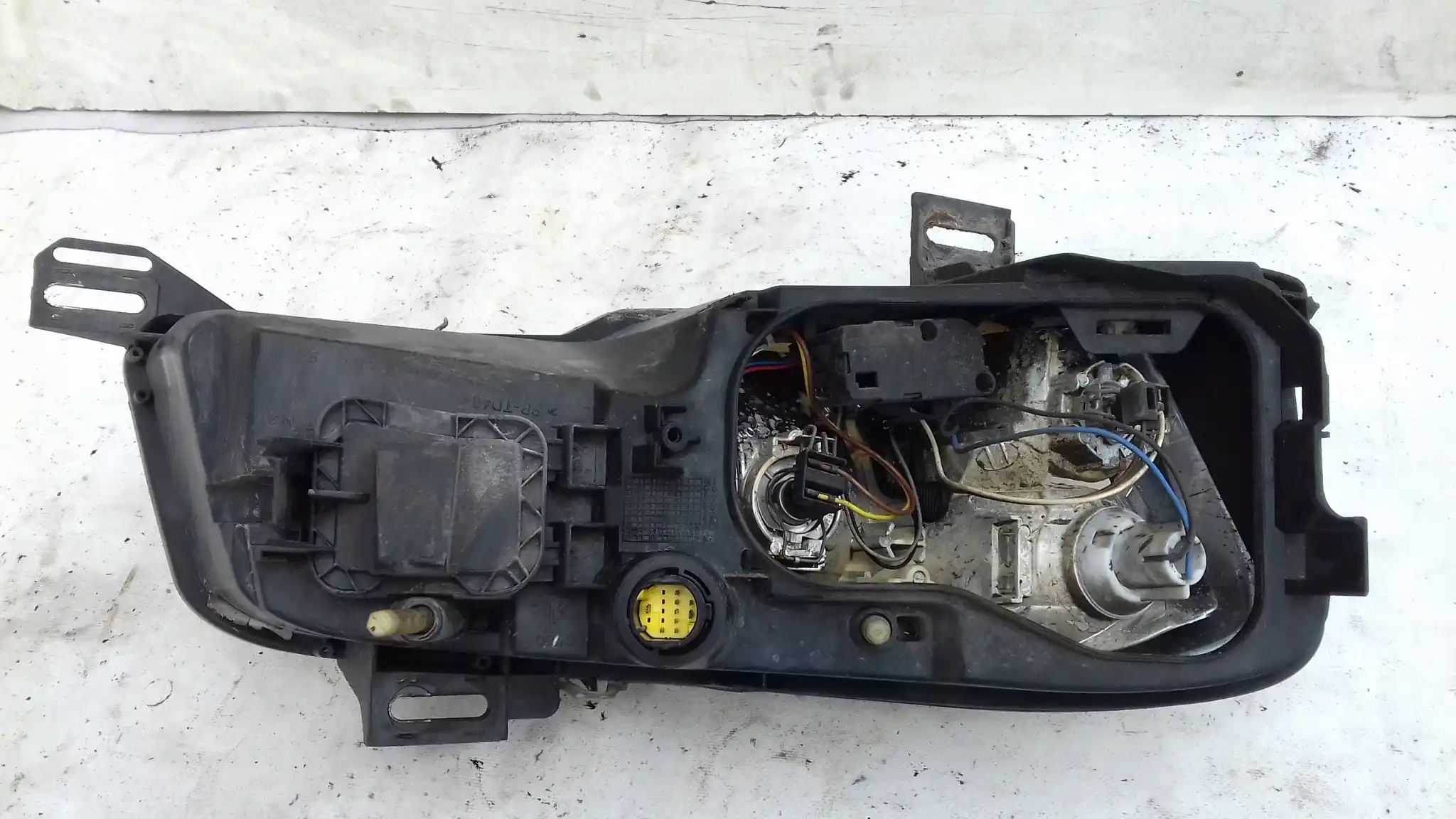 LAMPA LEWY PRZÓD PRZEDNIA FIAT STILO 5D HB KOMBI 01-