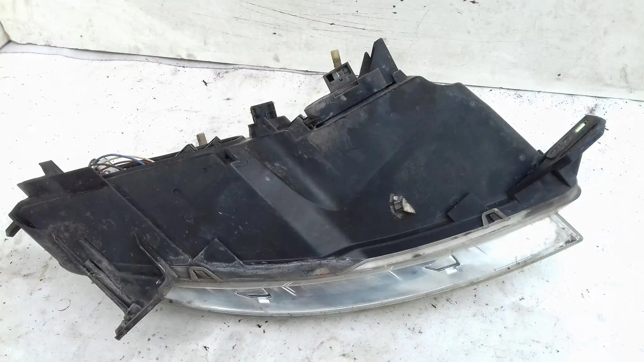LAMPA LEWY PRZÓD PRZEDNIA FIAT STILO 5D HB KOMBI 01-